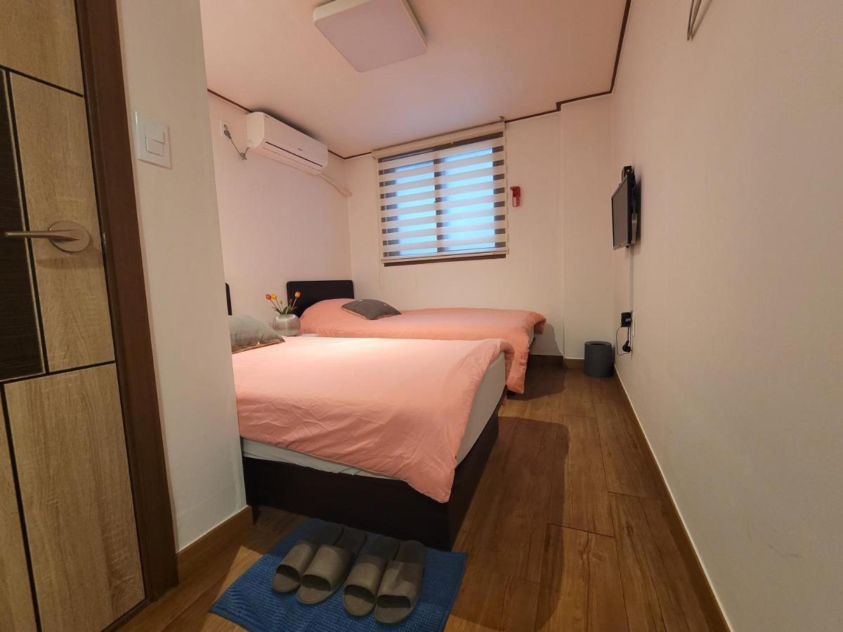 Olive Hostel Myeongdong Séoul Extérieur photo