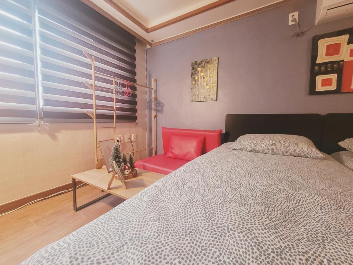 Olive Hostel Myeongdong Séoul Extérieur photo